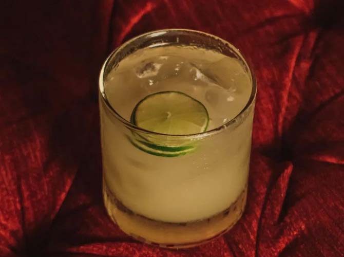 Bar Red Room