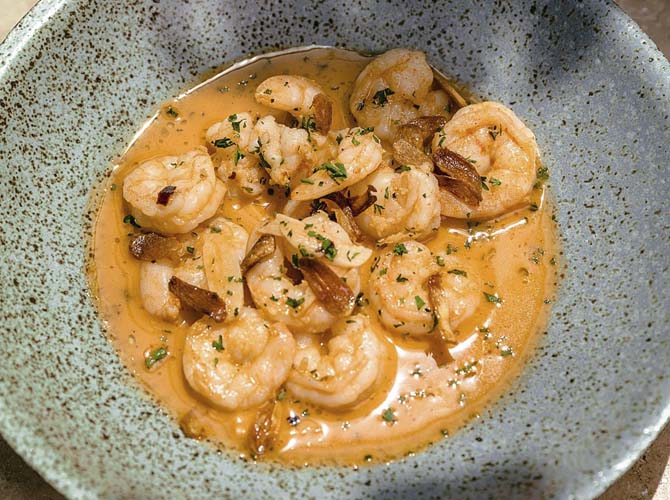 Restaurante REAL EATERY